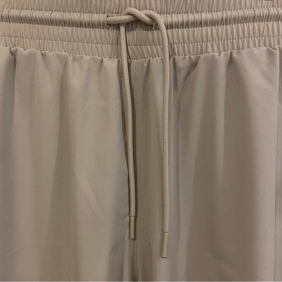 Gap Fit high rise runaround pant, NWOT - Picture 5 of 8